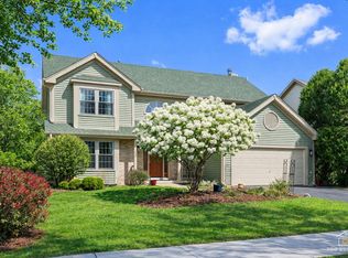 1506 Division St, St Charles, IL