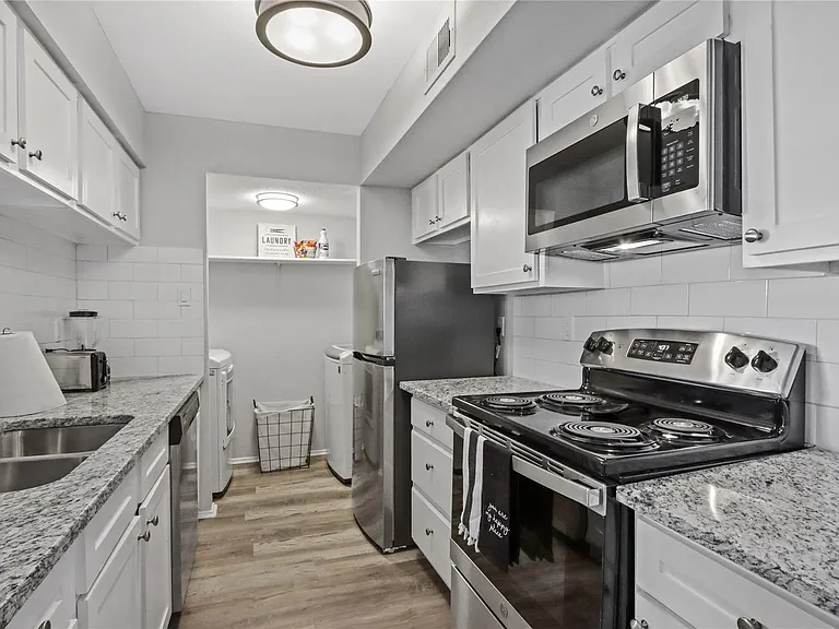 7200 T C Jester Blvd #3103 — Photo 8