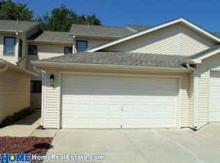 612 NW 20th St #30, Lincoln, NE 68528