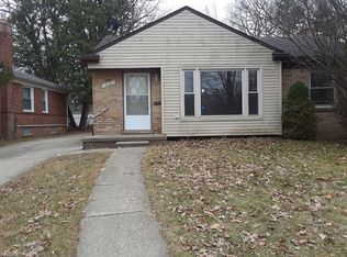 16207 Pomona Dr, Redford, MI 48240