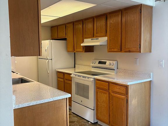 4th image of 5005 Rainbow Harbour Cir