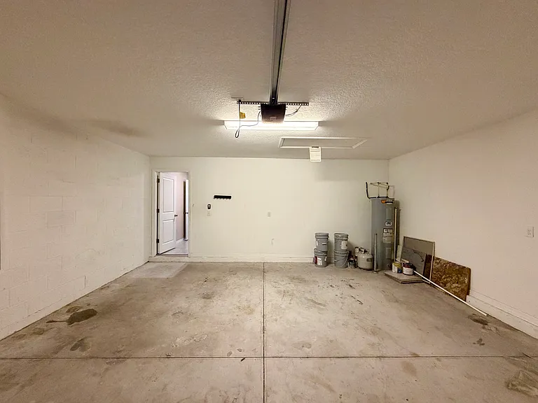 12213 SE 100th Ave — Photo 31
