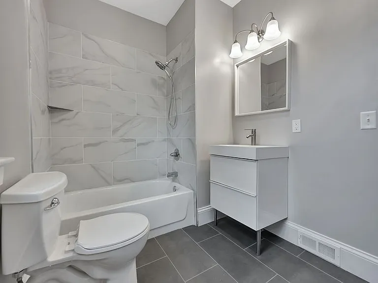 5021 Ravenna St — Photo 11