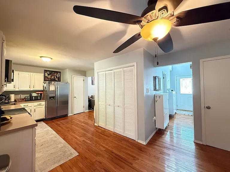 1140 Country Place Dr — Photo 20