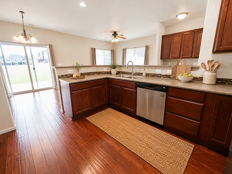 6552 Emerald Isle Hts — Photo 5