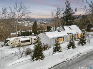 156 Back Rimmon Road, Beacon Falls, CT 06403