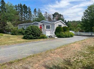 8894 Highway 201, Nictaux, NS B0S1P0
