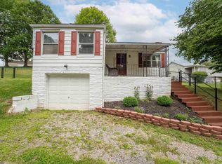 2120 Davis St, Fairmont, WV 26554