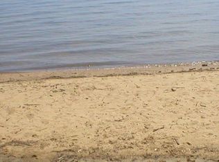 2399 Lakeshore Rd, Applegate, MI 48401