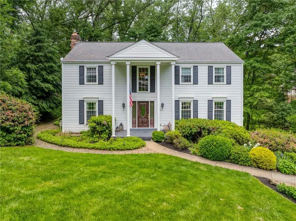 2274 Wood Acres Ct, Pittsburgh, PA 15237