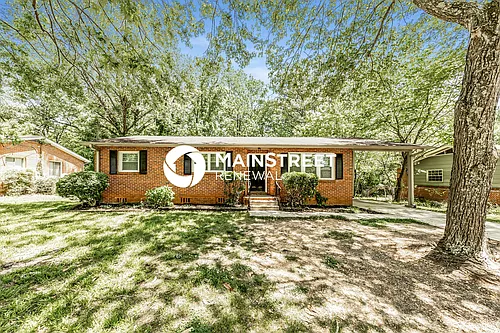 1129 Roebuck Lawn Dr Photo 1