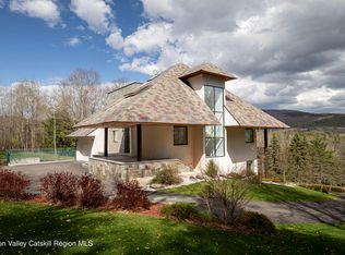 12 Jacob Strasse Rd, Windham, NY 12496