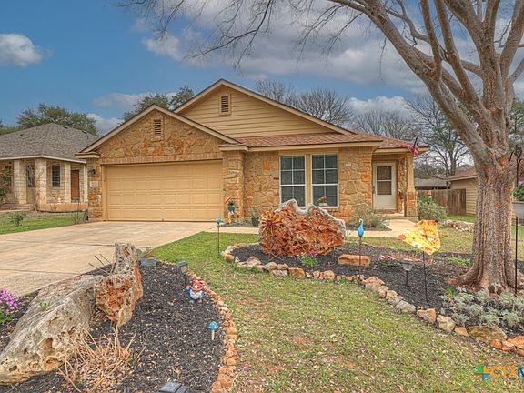 2nd image of 2210 Meadow View Dr