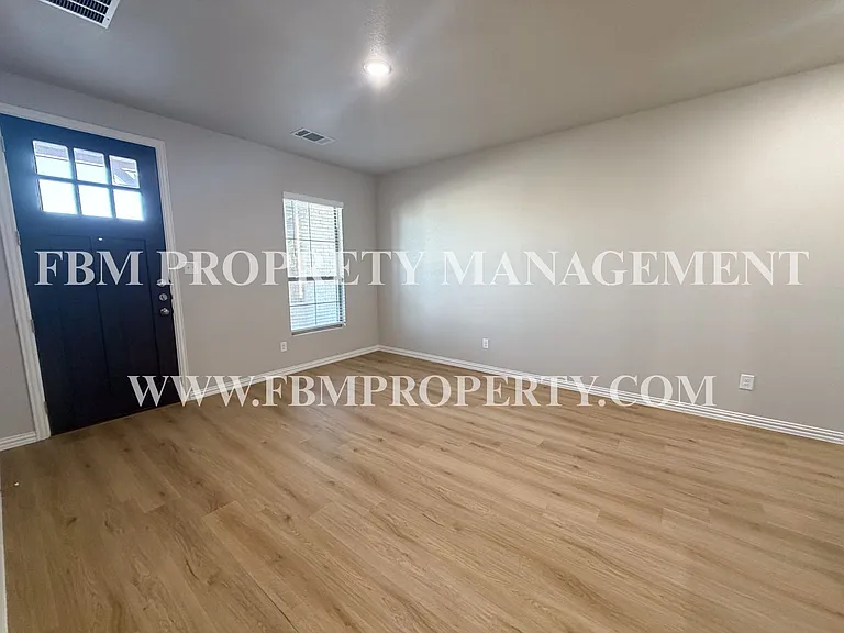 1777 Refuge Way — Photo 9