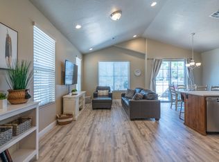 1915 E Holiday Ln, Washington, UT 84780