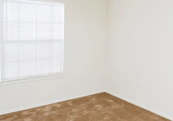 Elan Gardens Apartments — Photo 11