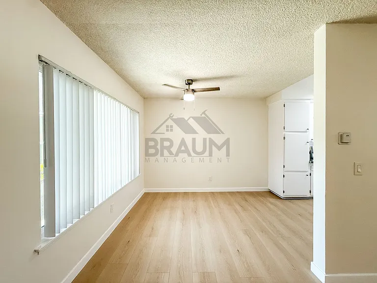 5131 Buffalo Ave — Photo 20