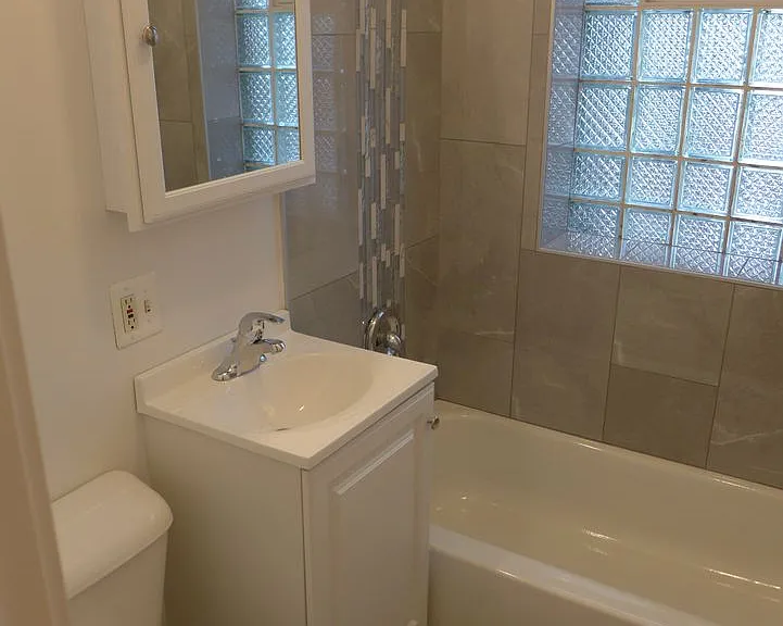Cleveland Apartments — Photo 25