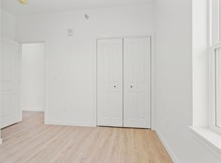 410 Fast Ln #10, Cedar Falls, IA 50613