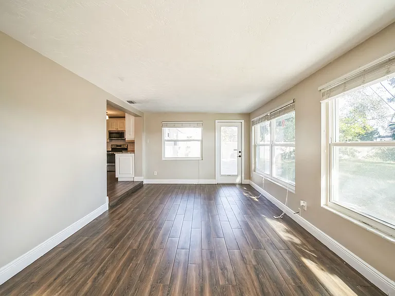 1513 S Haven Dr — Photo 6