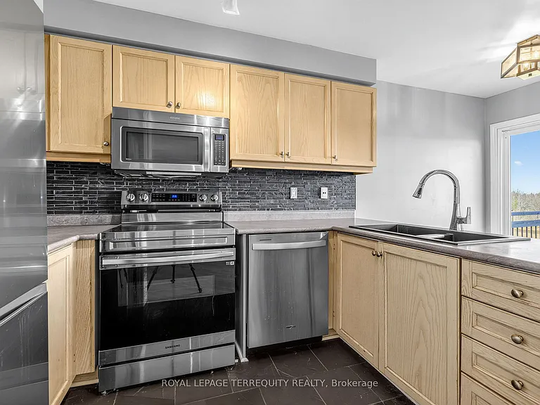 284 Pinnacle Trl — Photo 16