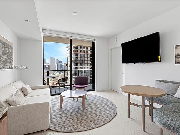 3rd image of 159 NE 6th St #2707
