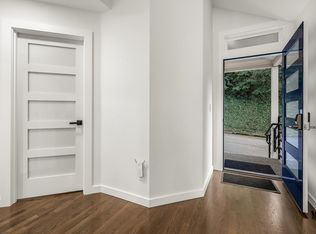 1240 SW Cardinell Way, Portland, OR 97201