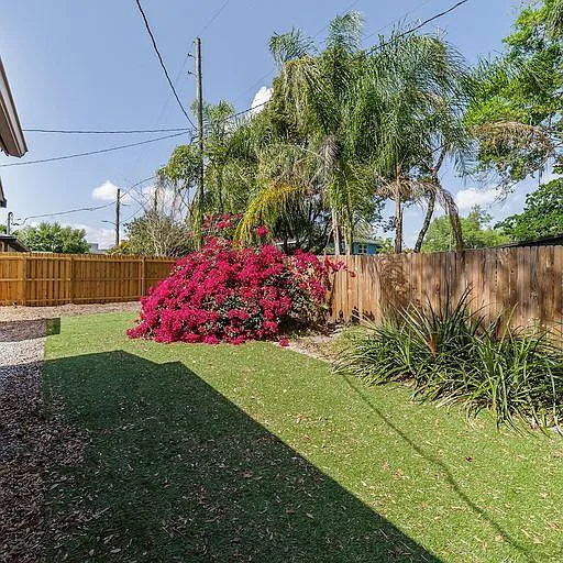 133 E Muriel St — Photo 17