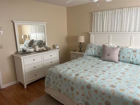 4th image of 9881 SW 87th Terrace Rd Unit A