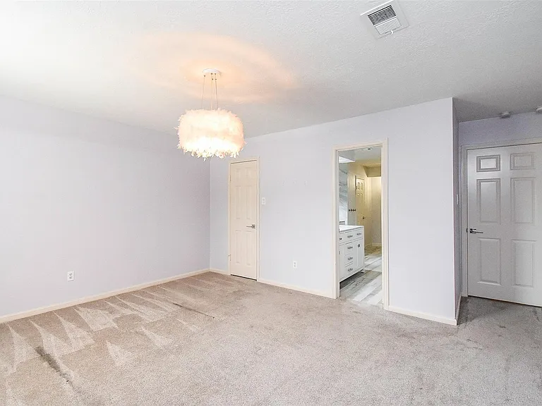 755 Last Arrow Dr — Photo 37
