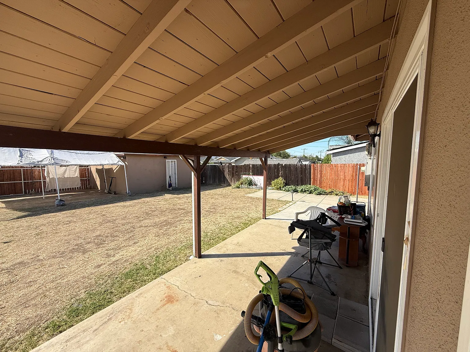 16238 Cadwell St — Photo 3