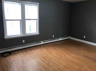 26 Paradis Ave FLOOR 2, Woonsocket, RI 02895