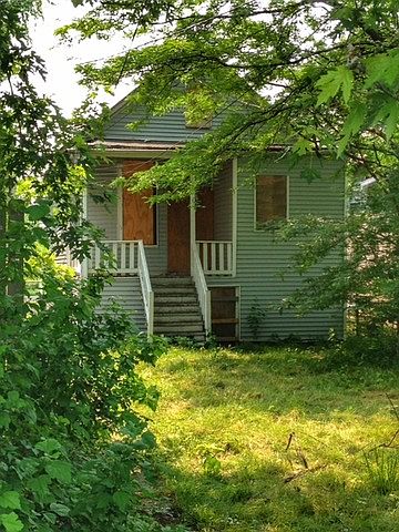 2nd image of 5223 S Emerald Ave