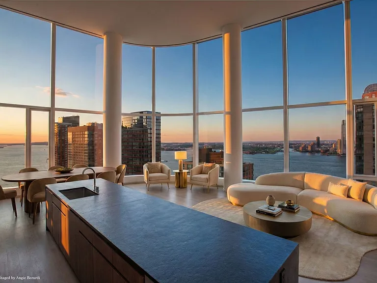50 West St #28C — Photo 1