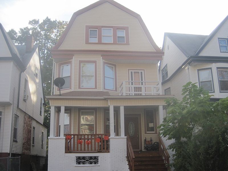 1st image of 49 Carnegie Ave