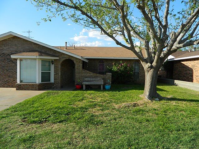 1st image of 1537 E 51st St