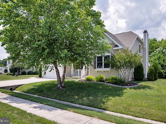 4th image of 35516 Hedgerow Ln