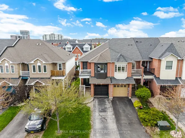 5131 Thornburn Dr, Burlington, ON L7L 6K2