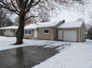 218 W Robinson St, Goodfield, IL 61742