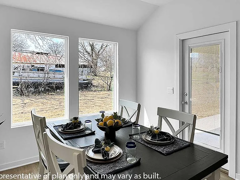 3021 Amarillo Way — Photo 8