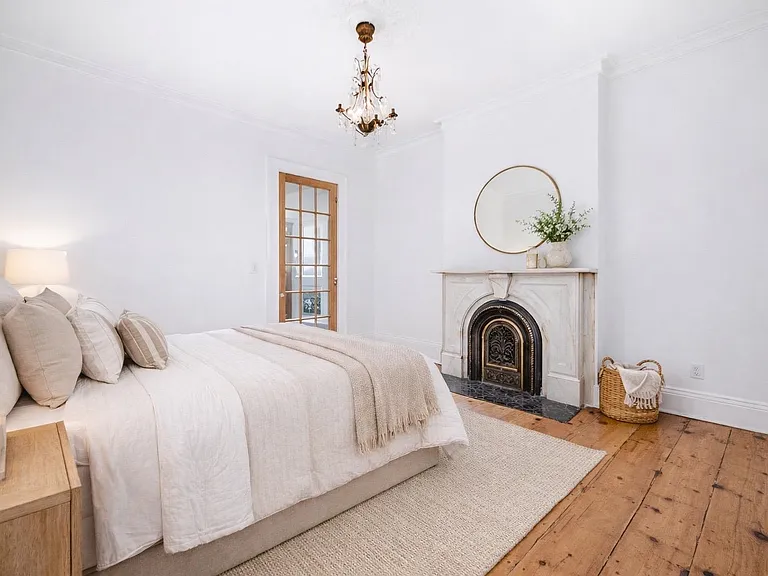 145 Halladay St #1 — Photo 5