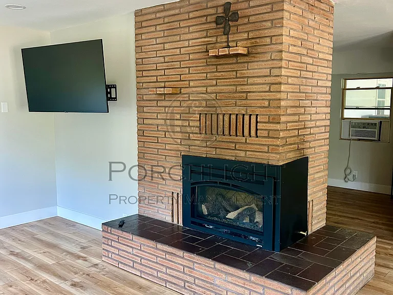 7561 Hannegan Rd — Photo 5