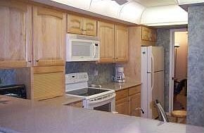 5th image of 303 Periwinkle Way Unit 212