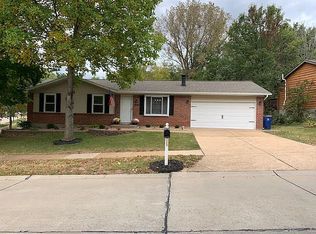 3043 Blue Mountain Dr, Saint Louis, MO