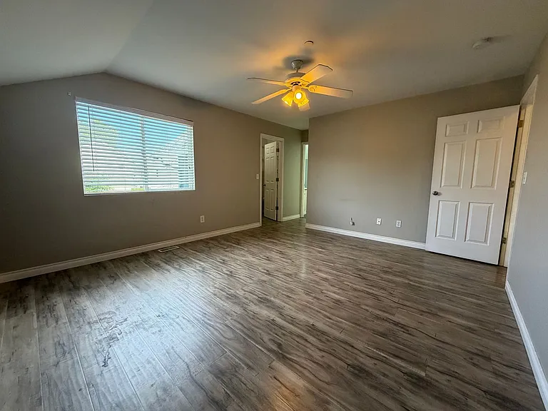 1436 Kincaid St — Photo 17