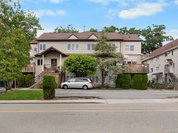28 Calvert Drive #4, Monsey, NY 10952