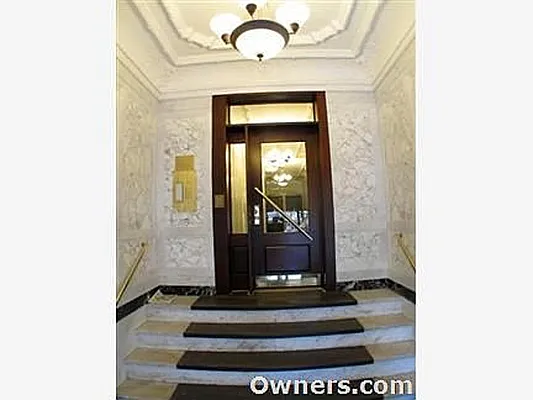 Sold by Owner | media 14