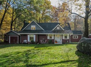14335 Mill Hollow Ln, Strongsville, OH 44136