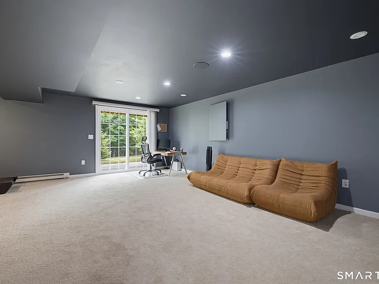 11 Red Rock Ln — Photo 25