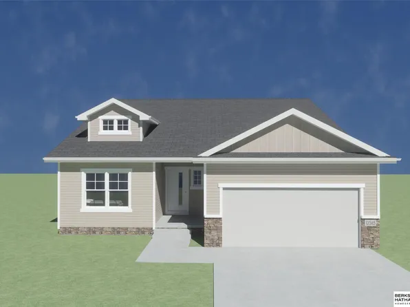 11242 Freeboard Dr, Papillion, NE 68046